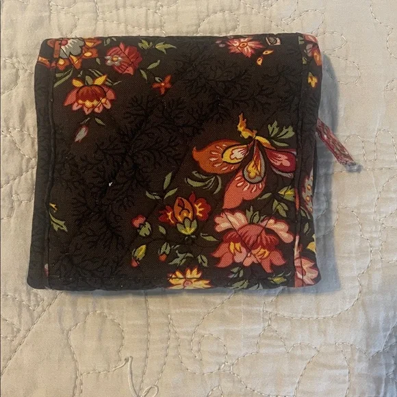 Vera Bradley Retired Rare Chocolat Chocolate Wallet - Picture 3 of 3
